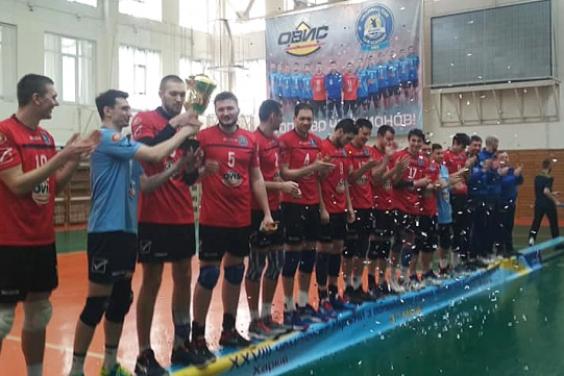 Харківські волейболісти стали бронзовими призерами чемпіонату України
