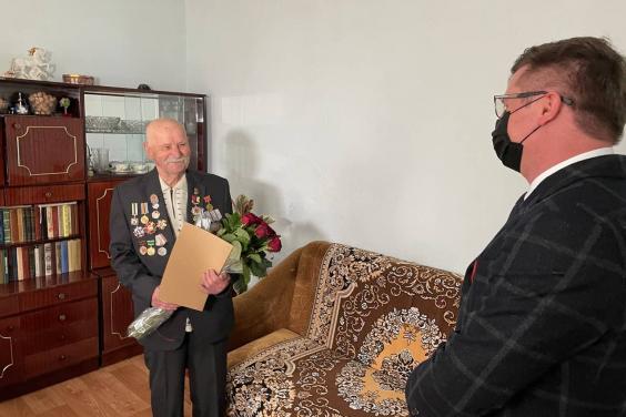 Антон Деньгуб привітав ветеранів з прийдешнім святом
