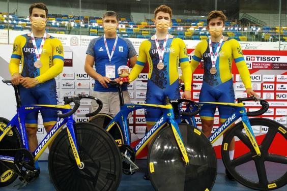 Харківські велогонщики успішно стартували на Кубку Націй