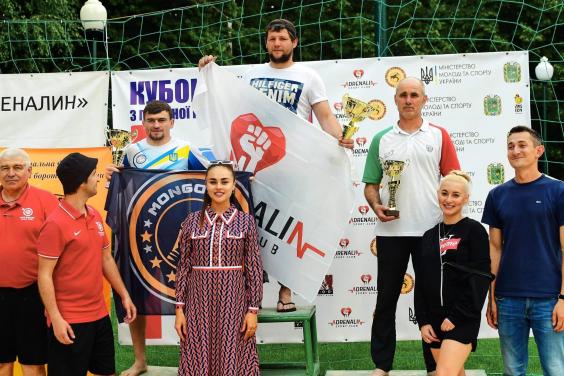 Харків’янки змагатимуться за медалі Світової серії з пляжної боротьби