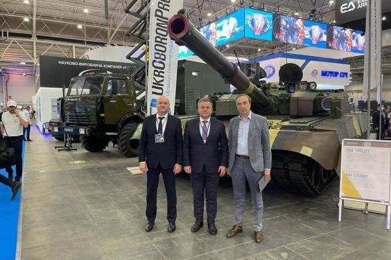 Харківські підприємства беруть участь у Міжнародній виставці «Зброя та безпека»