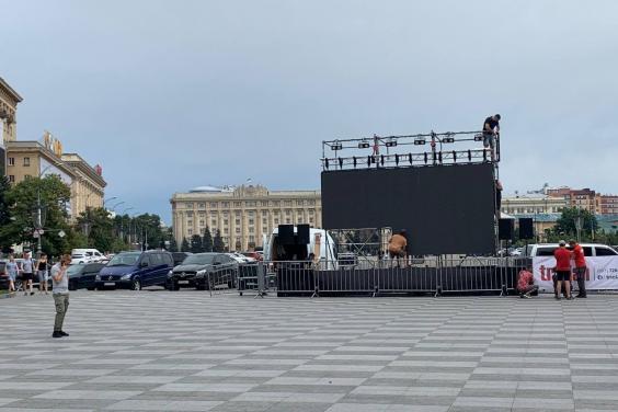 З 18.00 на площі Свободи в Харкові працюватиме фан-зона