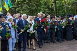 На Харьковщине почтили память воинов-освободителей Второй мировой войны