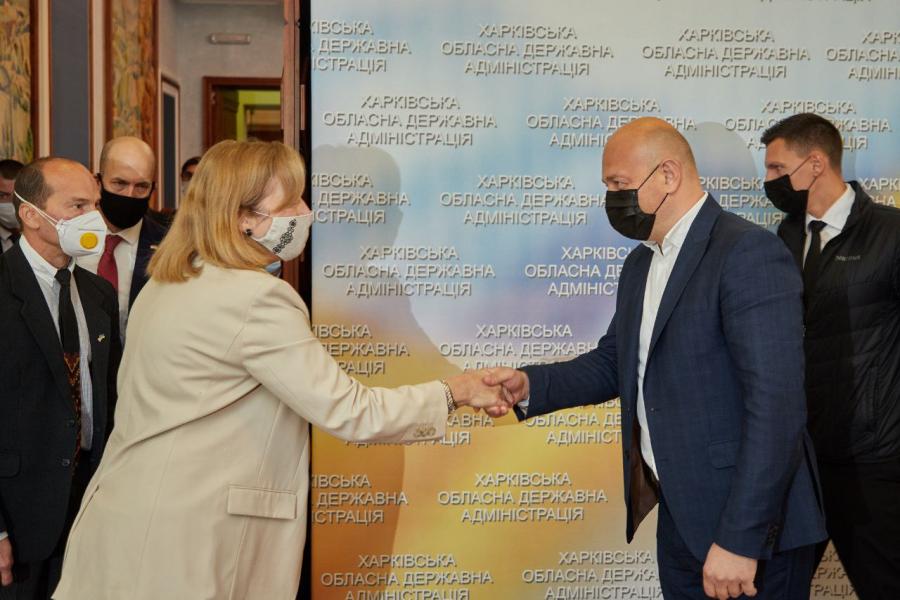 «Харківський регіон геополітично важливий для США» - Олександр Скакун зустрівся з Крістіною Квін