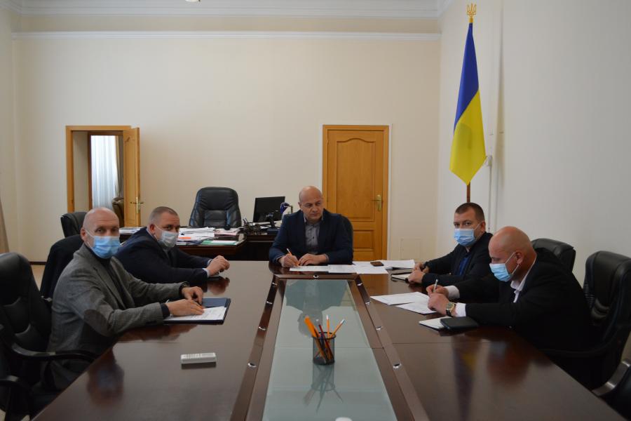 Олександр Скакун провів нараду із правоохоронцями щодо забезпечення проведення місцевих виборів у Харкові Олександр Скакун провів нараду із правоохоронцями щодо забезпечення проведення місцевих виборів у Харкові