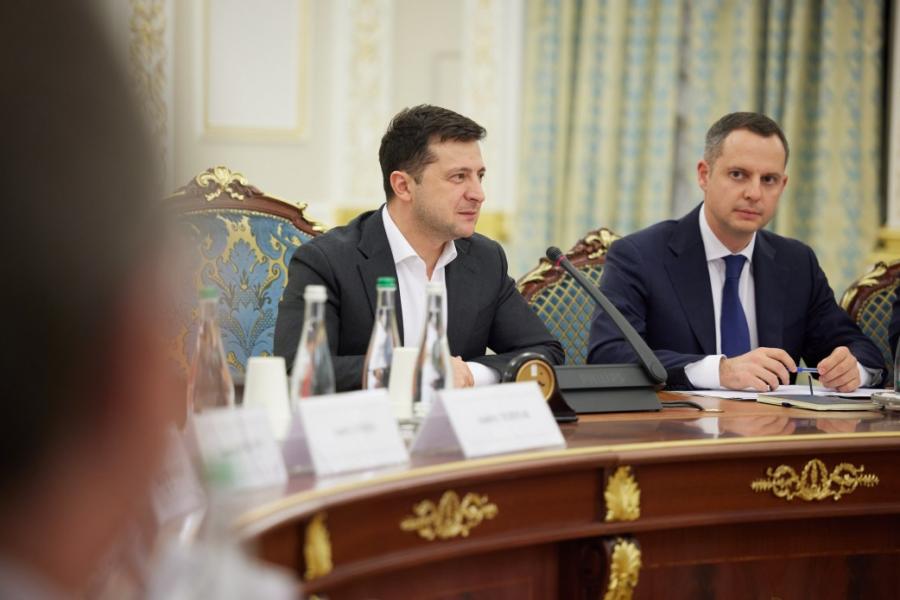 Президент зустрівся з радою директорів та керівниками компаній – членів Американської торговельної палати в Україні