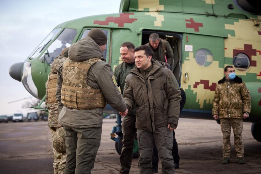 Президент прибув з робочою поїздкою на схід України