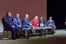 Прикордонна Харківська область має бути попереду всіх позитивних змін у країні – Олександр Скакун Прикордонна Харківська область має бути попереду всіх позитивних змін у країні – Олександр Скакун