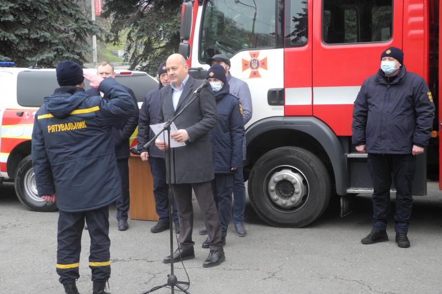 Рятувальники Харківщини отримали нове спорядження Рятувальники Харківщини отримали нове спорядження