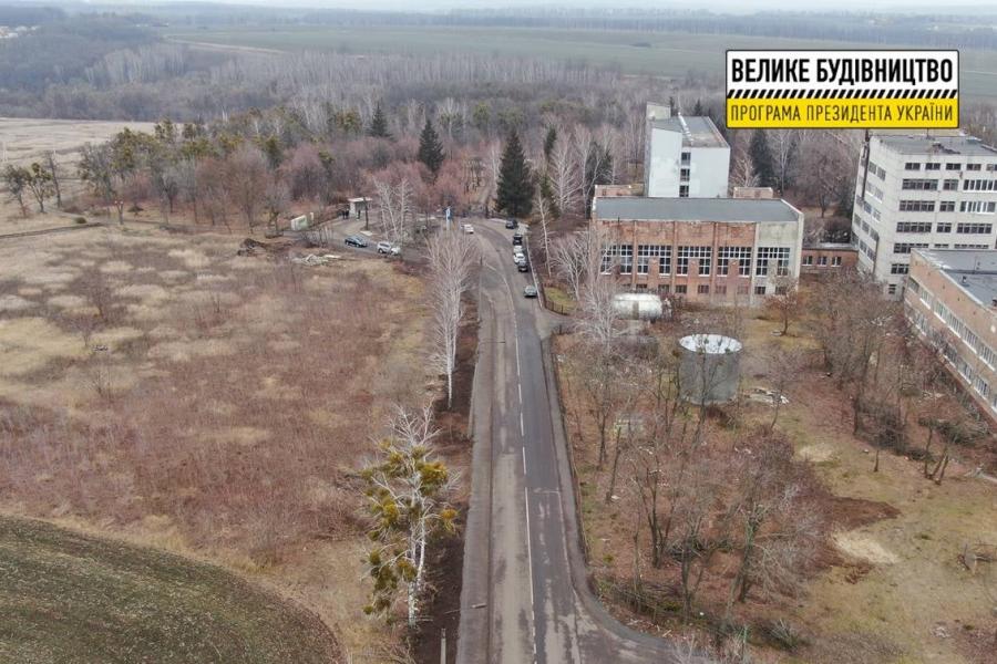 На дорозі Пересічне-Березівське відновили 6,5 км покриття