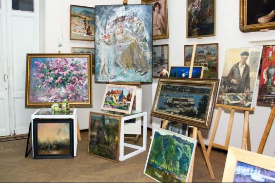 Харківський художній музей допомагає Донецькому поповнити зібрання колекції