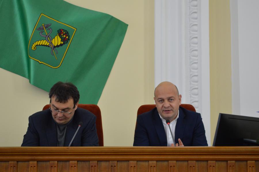 У Харкові відбувся форум «Податкові орієнтири розвитку економіки» У Харкові відбувся форум «Податкові орієнтири розвитку економіки»