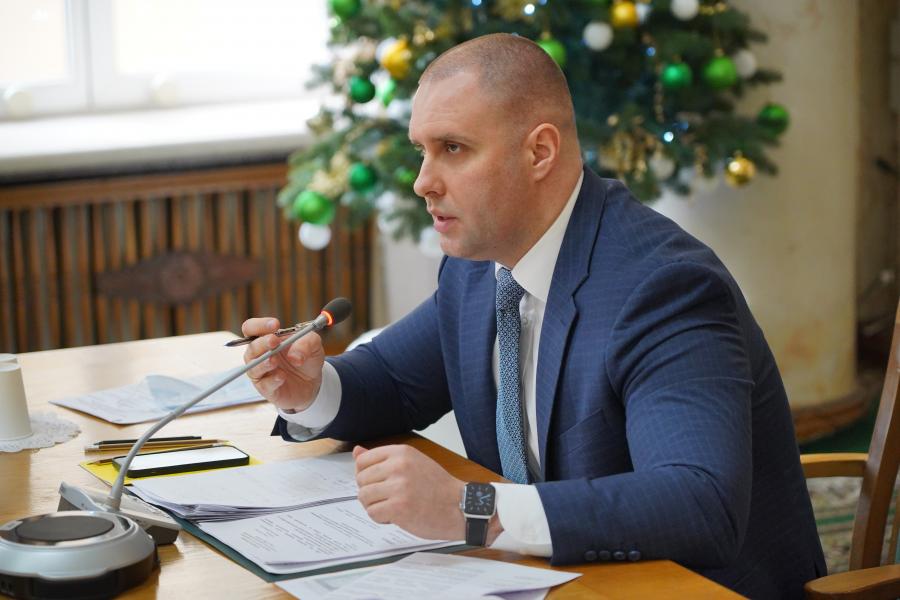 Олег Синєгубов дав завдання підготувати «ковідні» лікарні до можливого початку чергової хвилі захворюваності Олег Синєгубов дав завдання підготувати «ковідні» лікарні до можливого початку чергової хвилі захворюваності