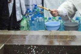 19 січня в усіх православних та греко-католицьких храмах області святитимуть воду 19 січня в усіх православних та греко-католицьких храмах області святитимуть воду