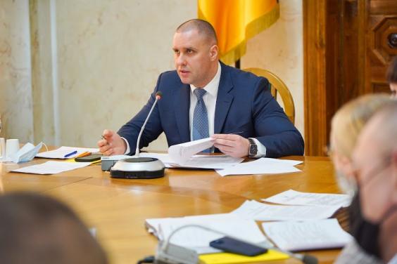 Олег Синегубов дал поручение ответственным лицам проверить работу центров массовой вакцинации