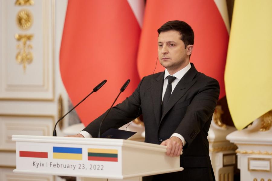 Чітко знаю, як діятиме наша армія, – ми готові до всього. Володимир Зеленський Чітко знаю, як діятиме наша армія, – ми готові до всього. Володимир Зеленський