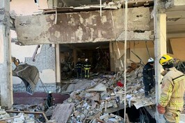 На Харківщині продовжують розбирати завали будівель, що були зруйновані внаслідок ворожих обстрілів