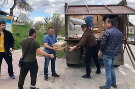 Жителі Харкова та області продовжують отримувати гуманітарну допомогу