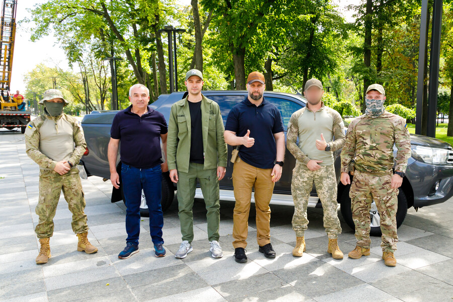 Бійці 92-ї окремої механізованої бригади імені кошового отамана Івана Сірка отримали авто