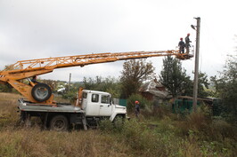 Електропостачання відновили в селах Харківського району, де світла не було з перших днів війни