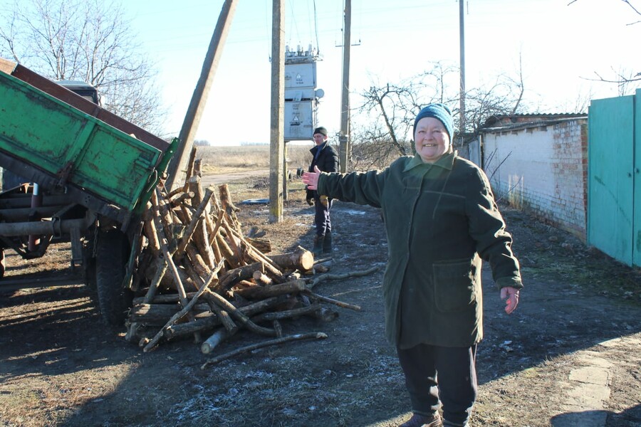 Жителям Харківської області доставили ще майже 500 кубометрів дров