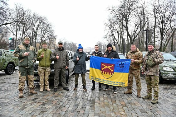 Харківські захисники отримали 5 авто для виконання бойових завдань