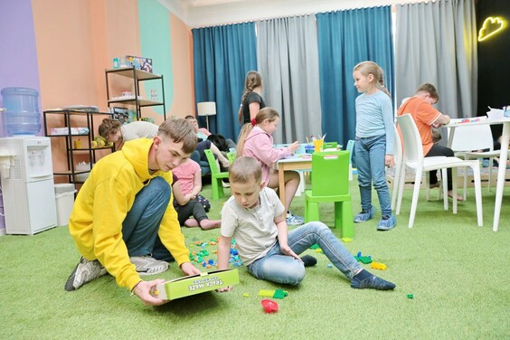 Діти з Куп’янської громади відвідали Дитячий мультифункціональний центр «Спільно» в Харкові