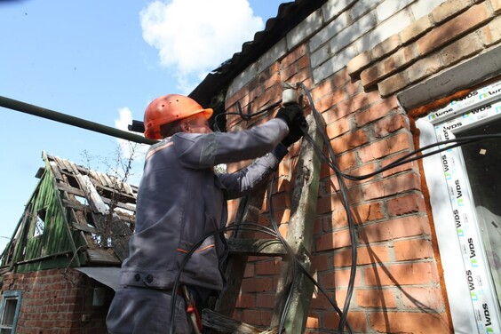 У Харківському районі завершують відновлення електромережі ще одного населеного пункту