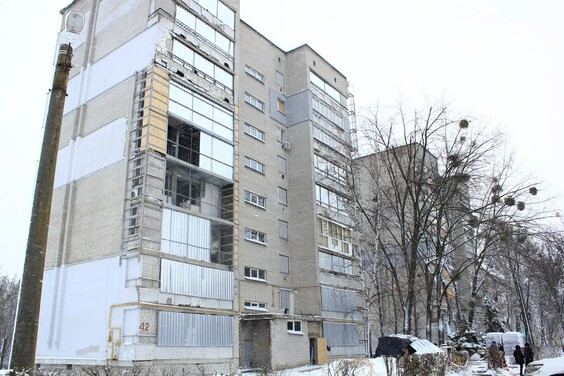 У Харківському районі відбудовують заклад освіти та багатоповерхівки