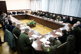 Під головуванням начальника ХОВА відбулося чергове засідання Ради оборони