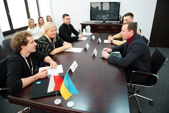 Польські партнери допоможуть відбудовувати амбулаторії та навчальні заклади Харківщини