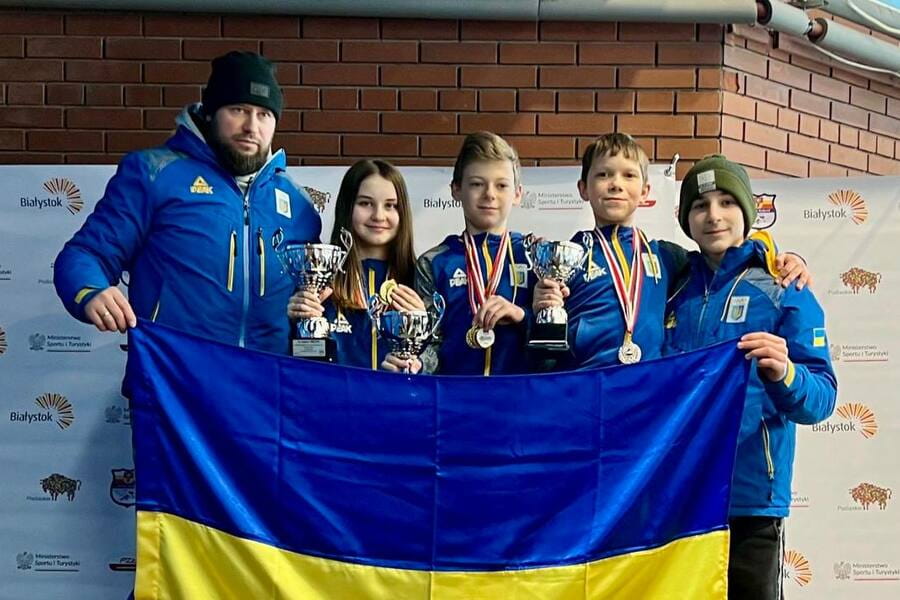 Юні ковзанярі Харківської області здобули нагороди міжнародних змагань з шорт-треку