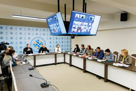 На Харківщині відбулося засідання Комісії гуманітарної політики Конгресу місцевих та регіональних влад при Президентові України