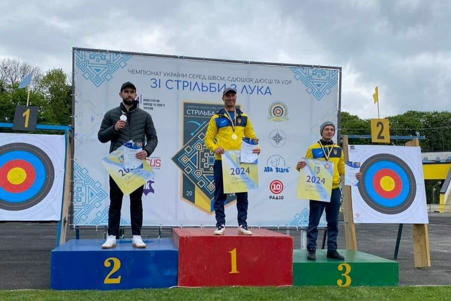 Харківський лучник Віктор Рубан здобув три золоті медалі національного чемпіонату зі стрільби з лука