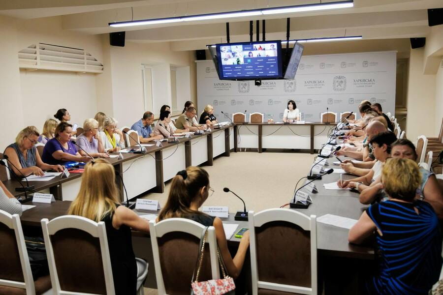 В Харківській обласній військовій адміністрації пройшло перше засідання Ради з питань соціального захисту осіб з інвалідністю