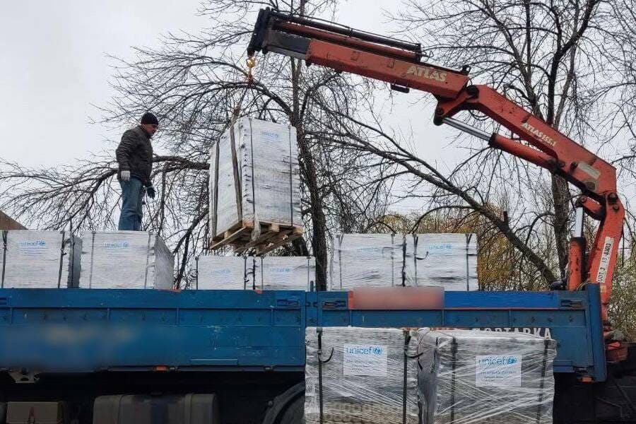 Червоний Хрест України та UNICEF Ukraine підтримують жителів Харківщини в проходженні осінньо-зимового періоду: куди звертатися