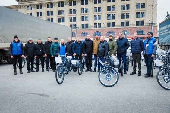 Громади Харківщини отримали електровелосипеди