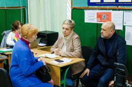 Продовжуємо забезпечувати гуманітарною допомогою жителів постраждалих громад Харківщини – Олег Синєгубов Продовжуємо забезпечувати гуманітарною допомогою жителів постраждалих громад Харківщини – Олег Синєгубов