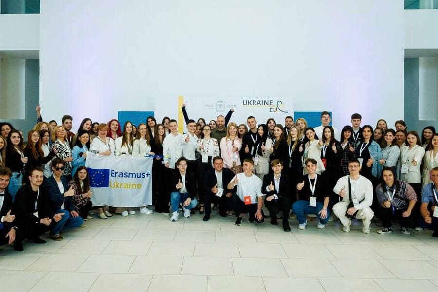 «Харківська ОВА організувала молодіжний форум» – Олег Синєгубов