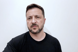 Україна не буде просто чекати, коли Росія дозріє до завершення війни – звернення Президента