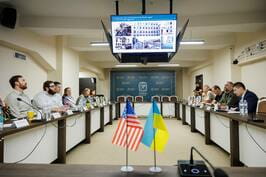 Олег Синєгубов провів робочу зустріч із делегацією керівних працівників апаратів членів Палати представників США