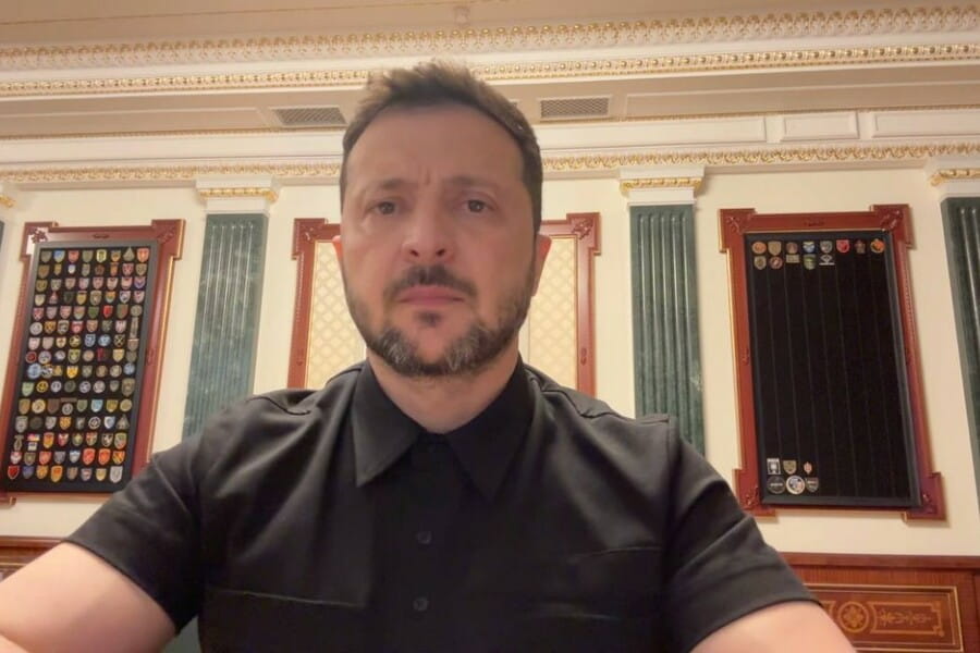 Чітка налаштованість Росії на війну – і вони цю свою налаштованість доводять і ударами, і заявами – усе це аргументи, щоб були нові санкції проти Росії – звернення Президента Чітка налаштованість Росії на війну – і вони цю свою налаштованість доводять і ударами, і заявами – усе це аргументи, щоб були нові санкції проти Росії – звернення Президента