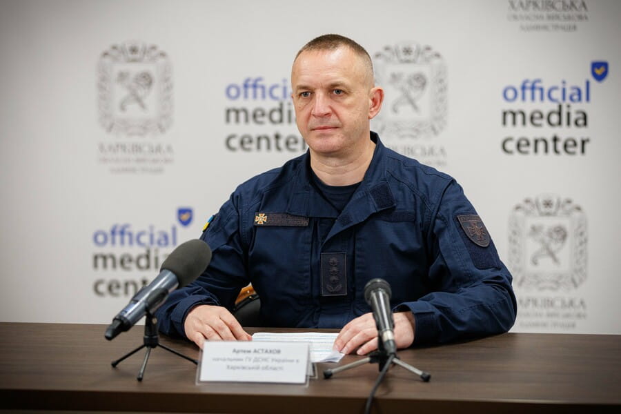 Протягом тижня підрозділи ДСНС завершили аварійно-рятувальні роботи на 10 зруйнованих об’єктах цивільної інфраструктури Протягом тижня підрозділи ДСНС завершили аварійно-рятувальні роботи на 10 зруйнованих об’єктах цивільної інфраструктури