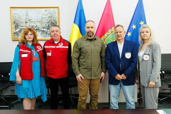 Харківська ОВА уклала меморандум про співпрацю з регіональною організацією Червоного Хреста Харківська ОВА уклала меморандум про співпрацю з регіональною організацією Червоного Хреста