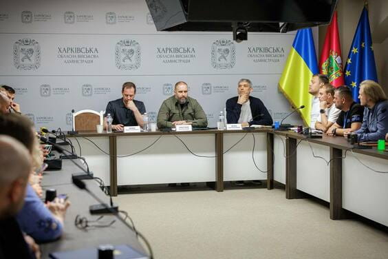 Продовжуємо співпрацю із волонтерською спільною для посилення всебічної підтримки жителів області – Олег Синєгубов Продовжуємо співпрацю із волонтерською спільною для посилення всебічної підтримки жителів області – Олег Синєгубов