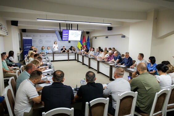 В Харківській ОВА обговорили впровадження реформи управління публічними інвестиціями на місцевому рівні В Харківській ОВА обговорили впровадження реформи управління публічними інвестиціями на місцевому рівні