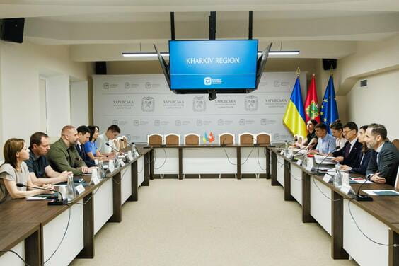 «Зосереджуємо зусилля на будівництві укриттів, відновленні та гуманітарному розмінуванні», - Олег Синєгубов «Зосереджуємо зусилля на будівництві укриттів, відновленні та гуманітарному розмінуванні», - Олег Синєгубов
