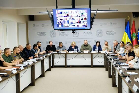 «З 1 вересня плануємо залучити до змішаного навчання понад 46 тисяч школярів», — Олег Синєгубов «З 1 вересня плануємо залучити до змішаного навчання понад 46 тисяч школярів», — Олег Синєгубов
