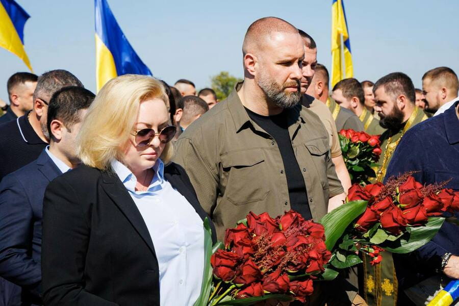 Олег Синєгубов взяв участь у панахиді за полеглими Захисниками і Захисницями України Олег Синєгубов взяв участь у панахиді за полеглими Захисниками і Захисницями України