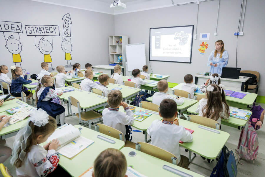«У громадах Харківської області діти здобувають освіту в підземних школах», – Олег Синєгубов «У громадах Харківської області діти здобувають освіту в підземних школах», – Олег Синєгубов